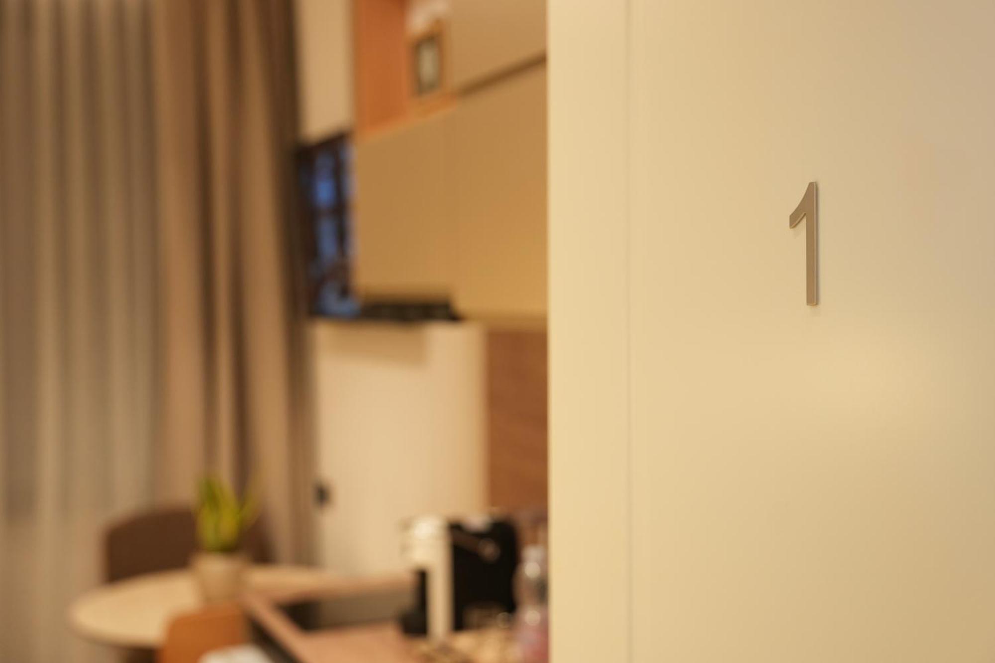 Nea Deluxe Apartamento *